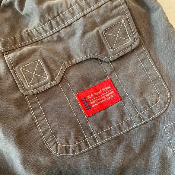 Old Navy Gray Long elastic Shorts with pockets Sz 3T - Picture 6 of 6